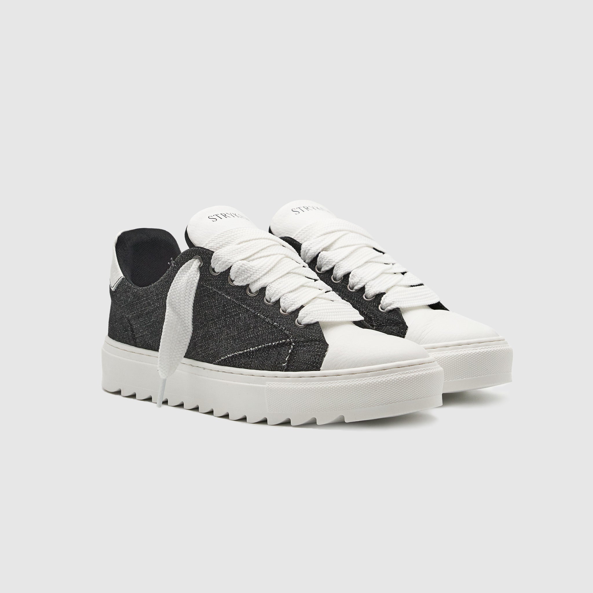 StrikeOne - Noir Denim pair