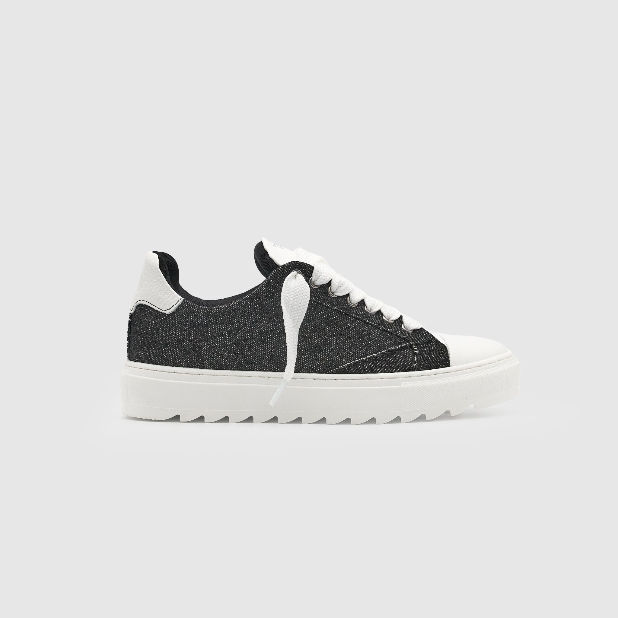 StrikeOne - Noir Denim lateral